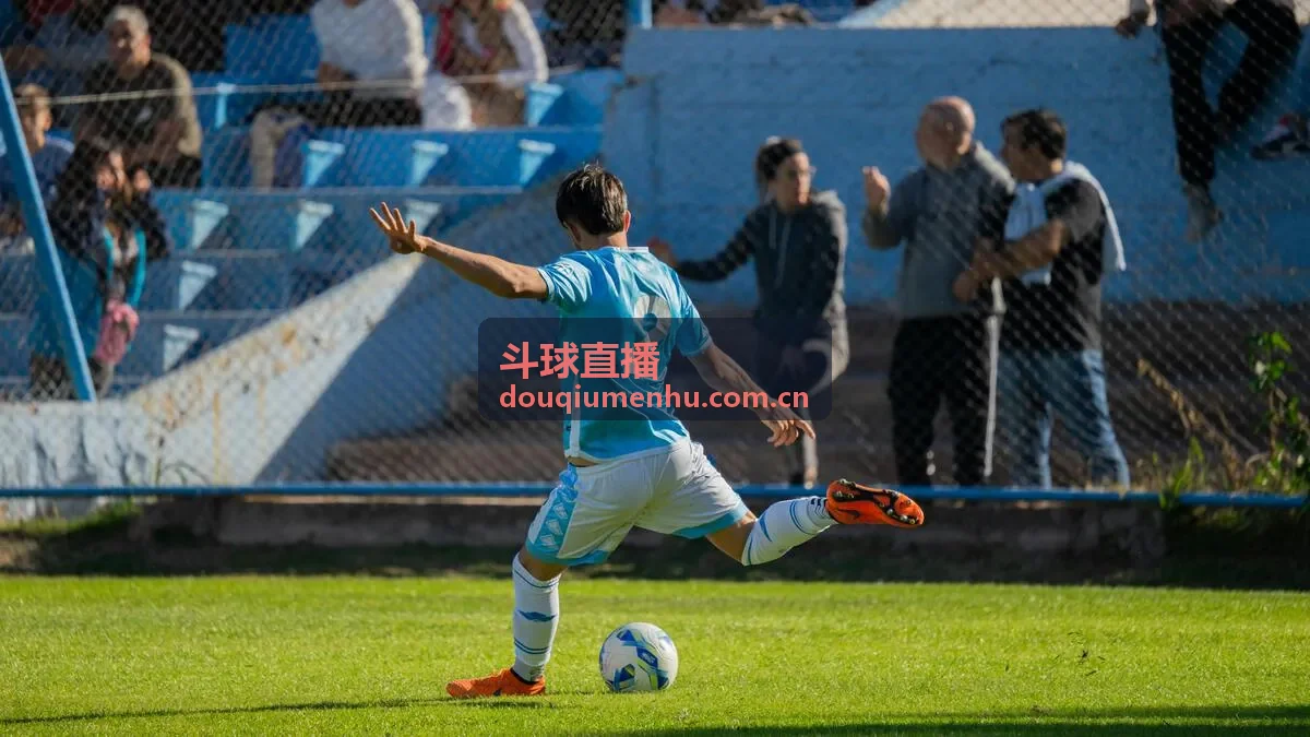 斗球直播观赛日历尤文图斯对阵那不勒斯